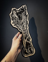 Load image into Gallery viewer, Dried Flower Bone (Rope) Woodcut
